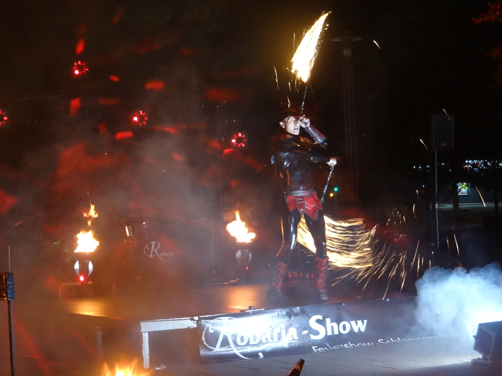 robaria-feuershow robaria-feuershow
